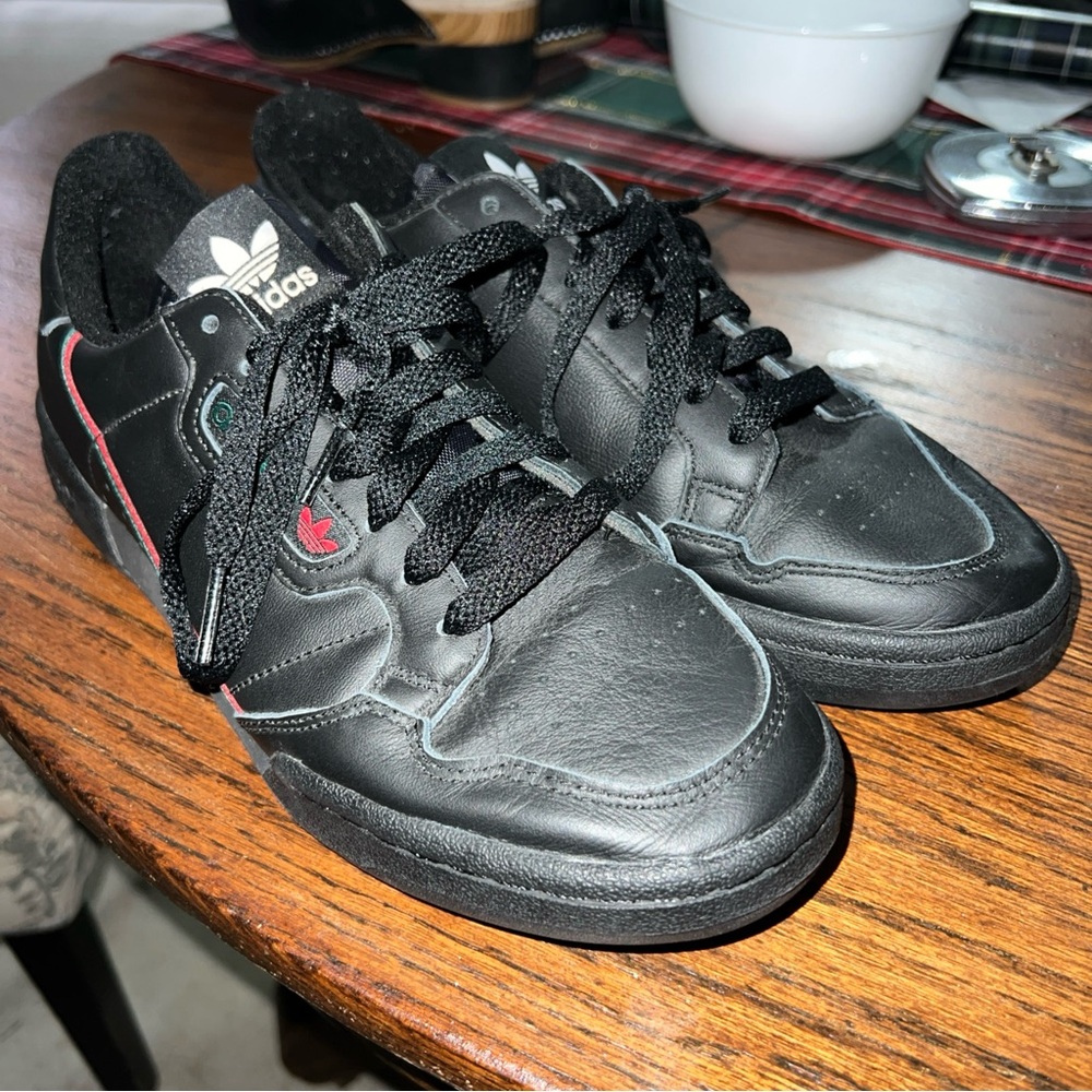 Adidas Men's Black and Red Sneakers